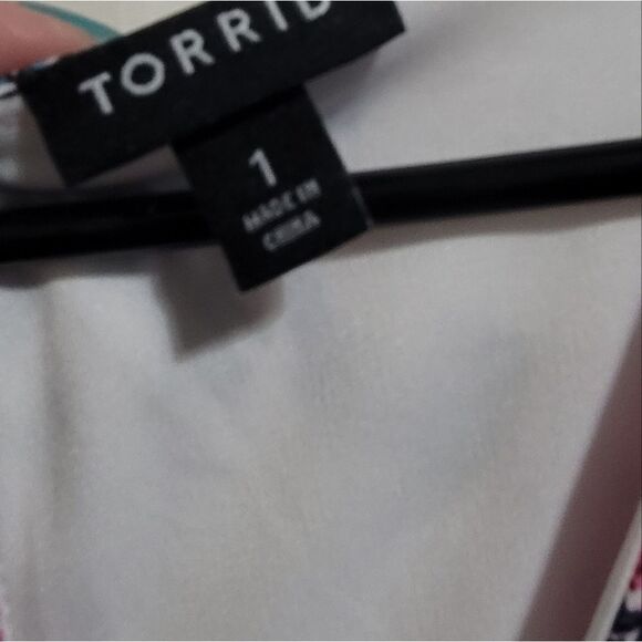 Torrid Bright Floral Maxi Dress - Picture 3 of 3